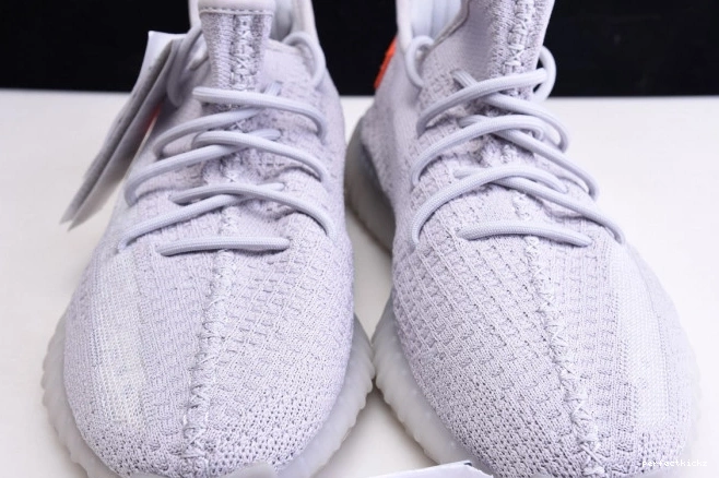 V2 Yeezy Boost Light FX9017 Adidas Tail 350 0707